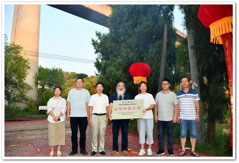 奶奶的民兵故事 撑起她的强军梦——祝贺罗玥667分考取国防科大